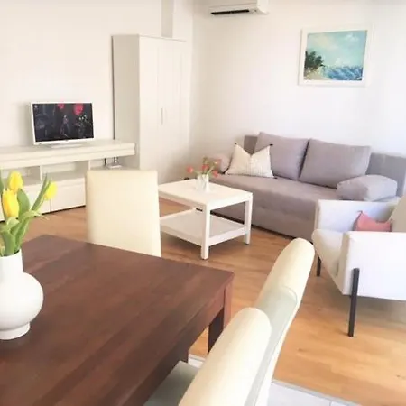 Sunshine Apartment